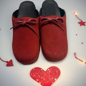Lands End Red Suede Clogs with Bow Detail